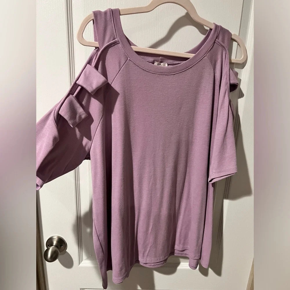 Ava James 2x light purple top